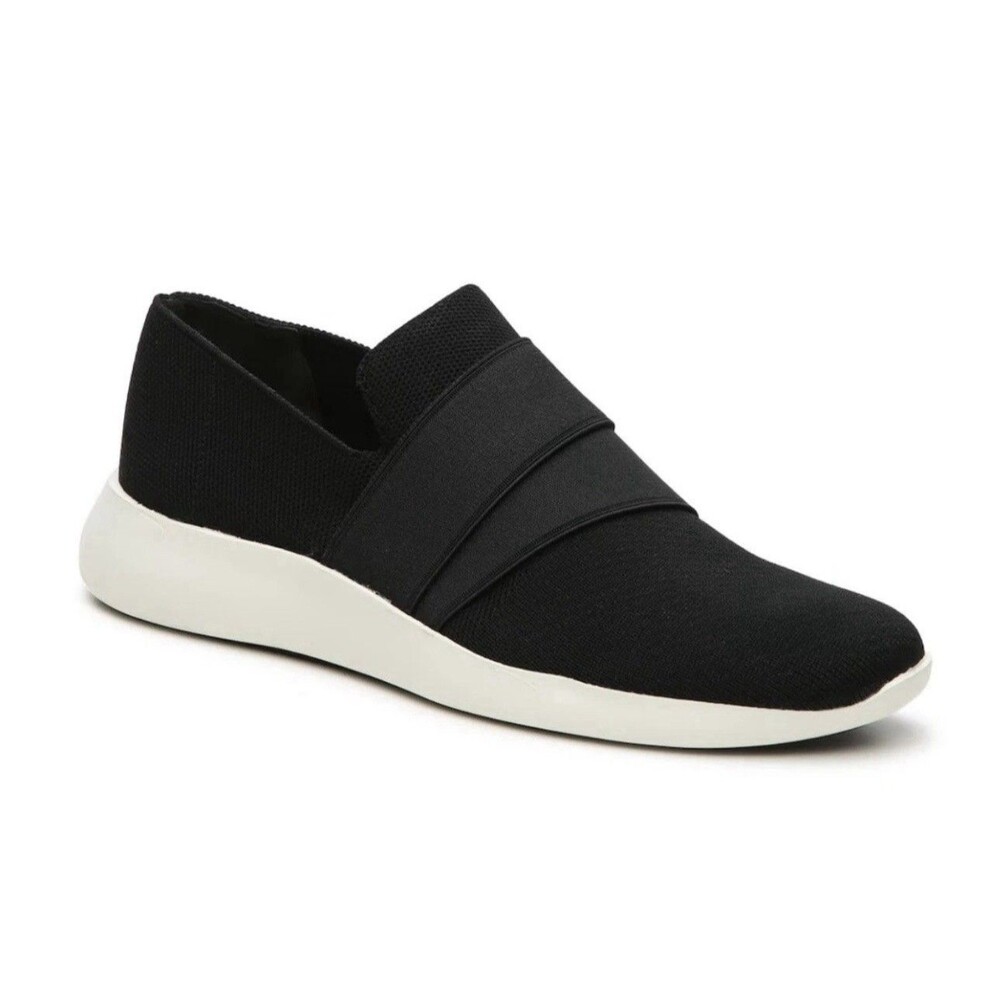 Vince Aston Slip-On Sneakers Women's US 8 Black Knit Stretch Casual Flat